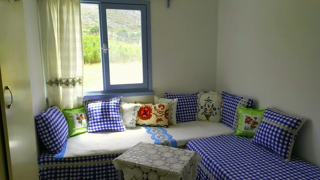 Lipsos Hotel Yeniliman Eksteriør bilde